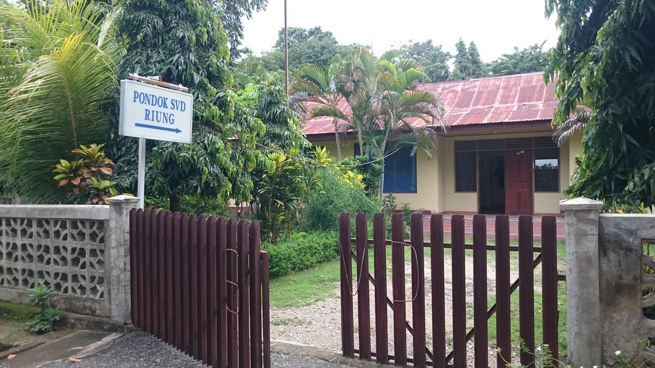 Pondok Svd Riung Hotel Bajawa Buitenkant foto